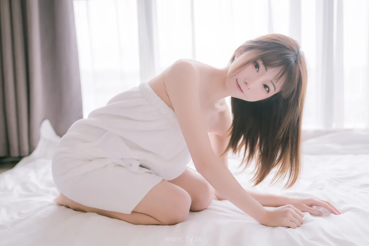 绮太郎 纯白浴巾